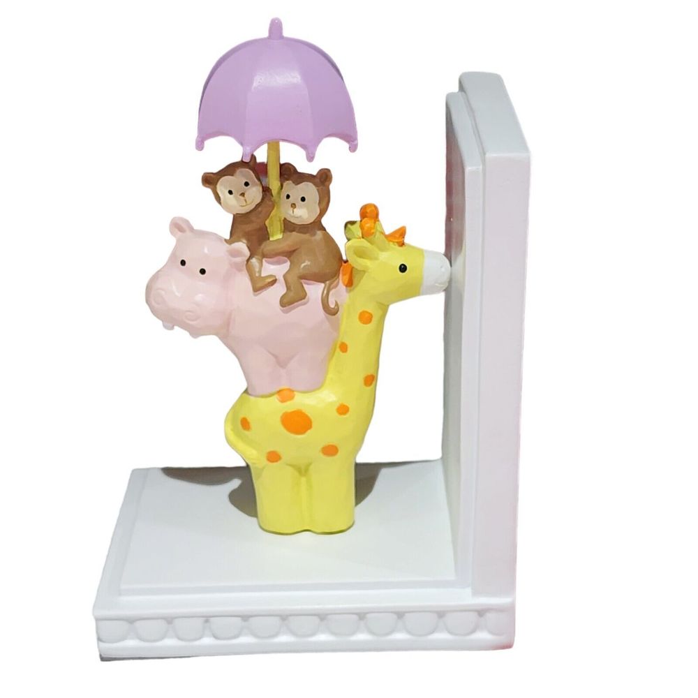 Set of Two Bookends With Multicolored Animal Figures 6x 5x 3.5 In - Picture 2 of 4